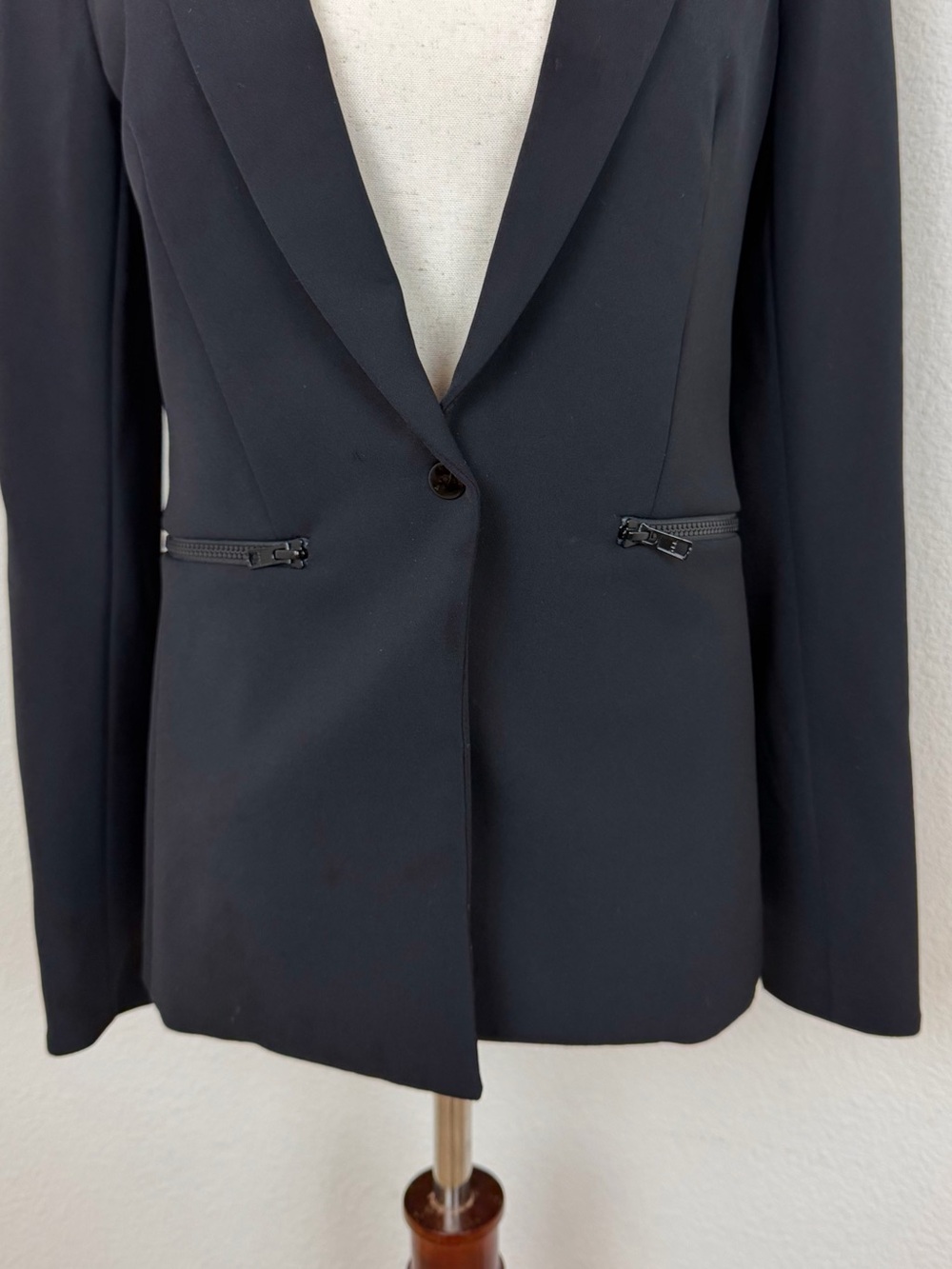 Veronica Beard Scuba Jacket Black Iconic Dickey Blazer Size 0 - Picture 8 of 14
